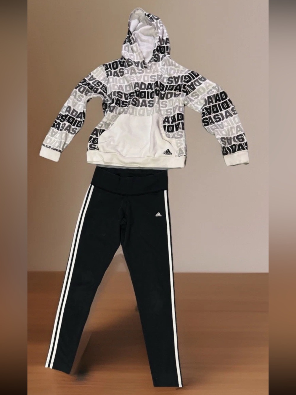 Adidas Climalite Leggings & AOP Pullover Hoodie Bundle Woman’s Size M Blk/ Wht